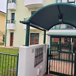 아파트 Riviera Venice *